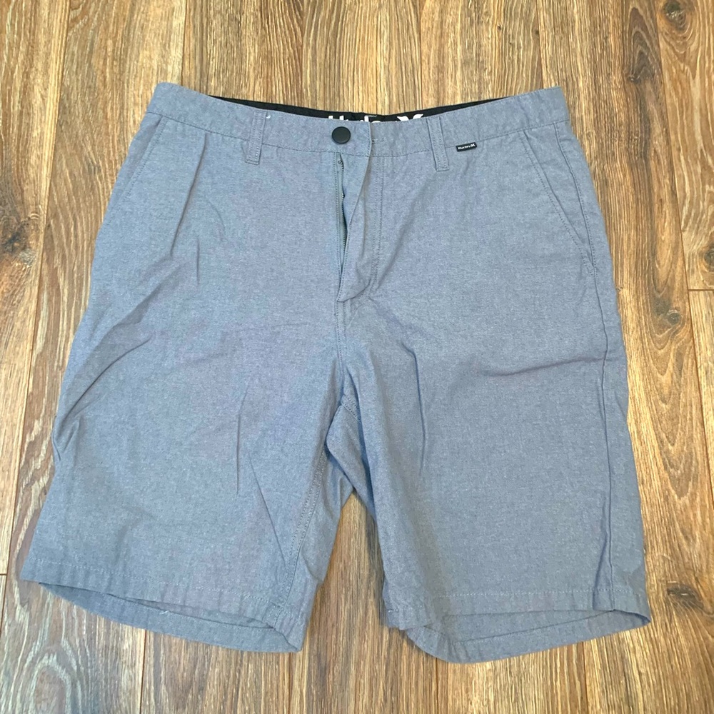 Hurley, 32, Greyish blue, like new/barely worn